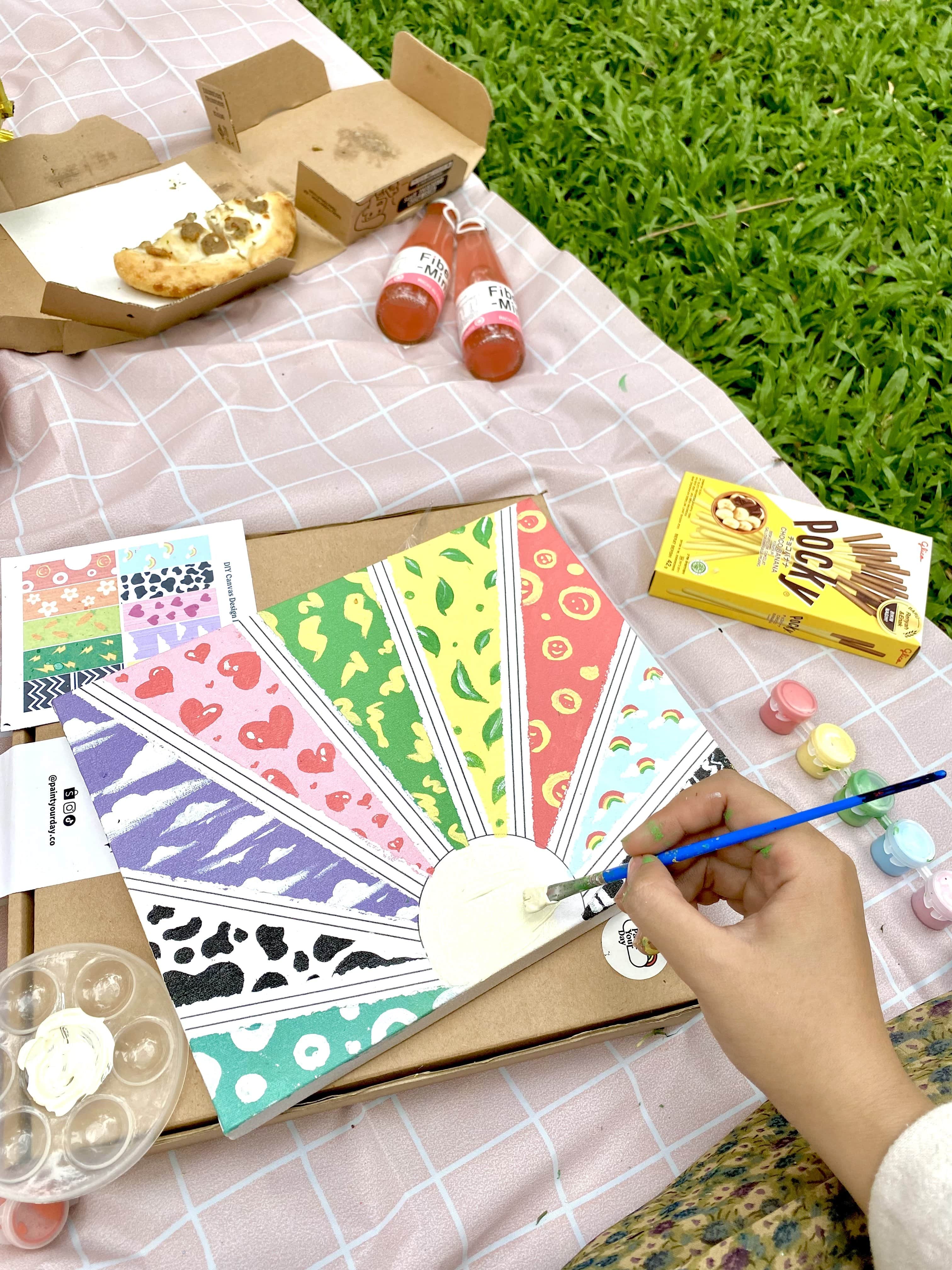 DIY Painting Kit | PaintYourDay | Canvas 25x20 cm + 9 warna cat DIY Painting Kit | PaintYourDay | Canvas 25x20 cm + 9 warna cat